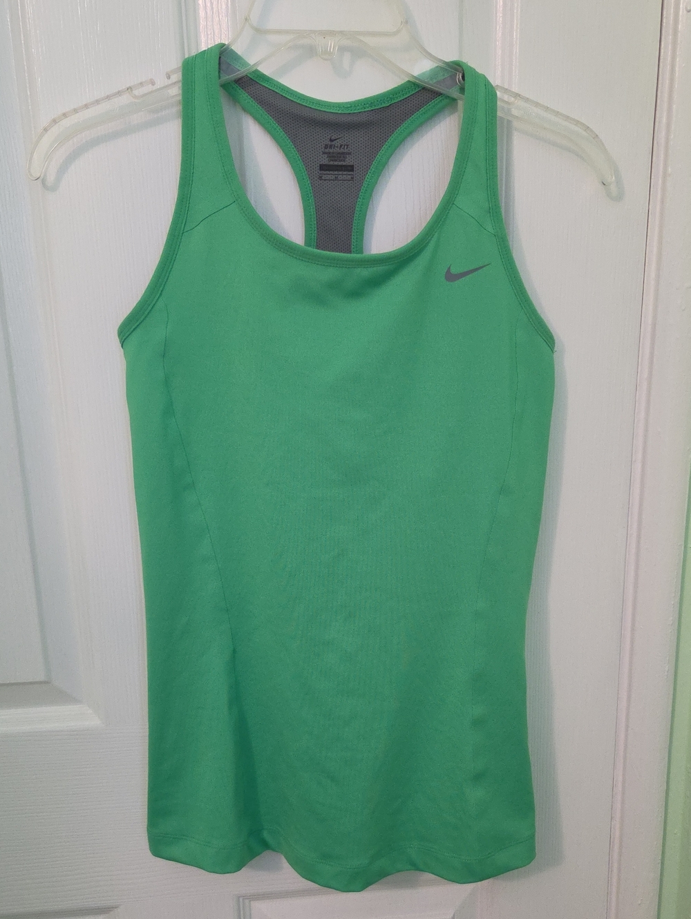 Nike tank top racerback built in bra dri-fit Size M